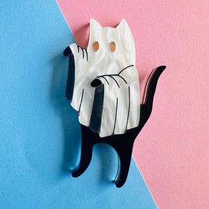 Cat ghost brooch