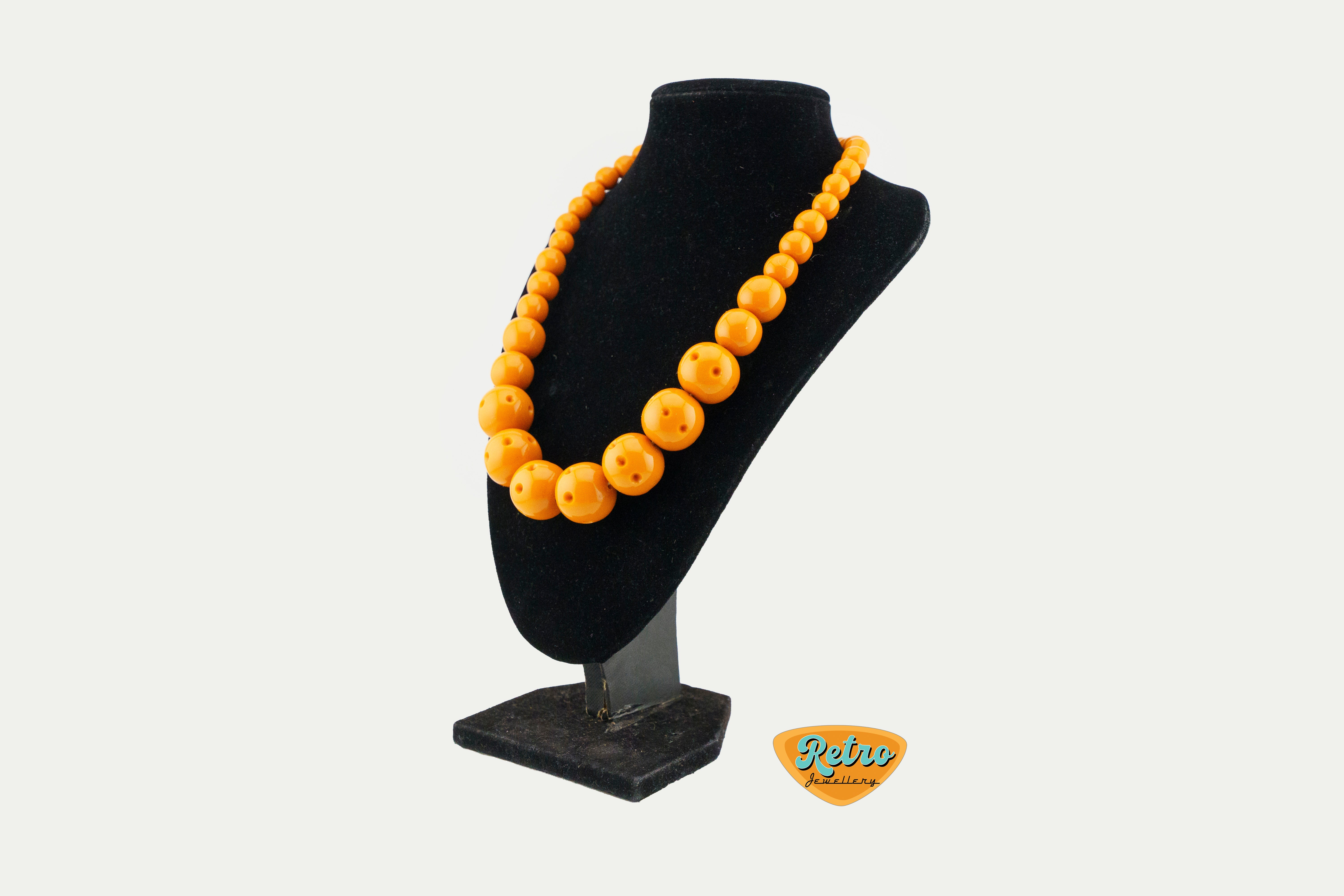"Art Deco" bead necklace by MCR