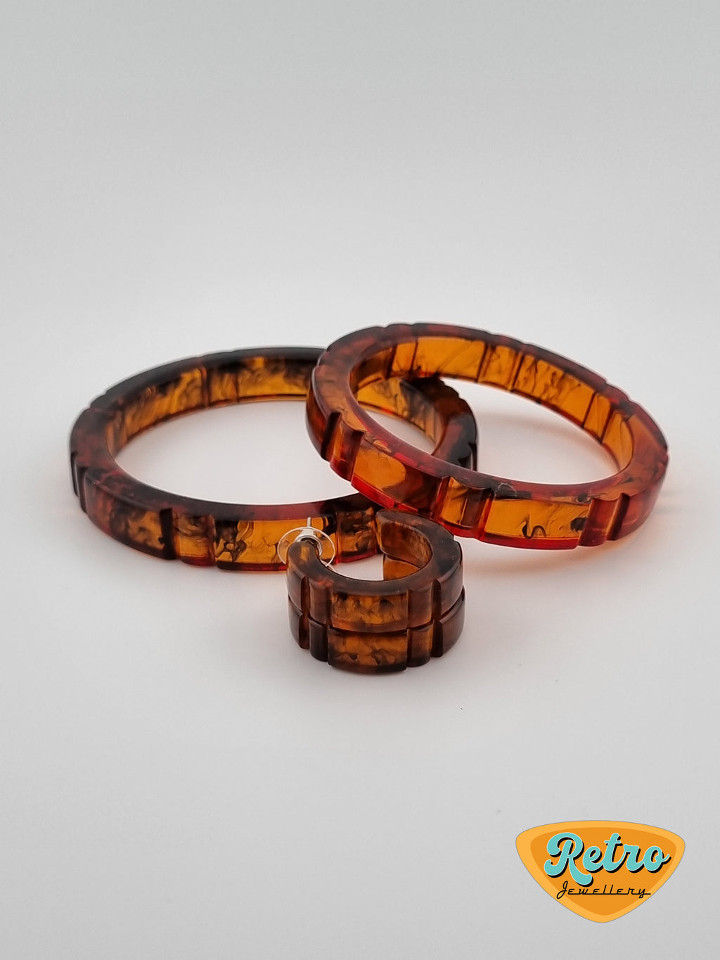 Butterscotch tortie bangle by MCR