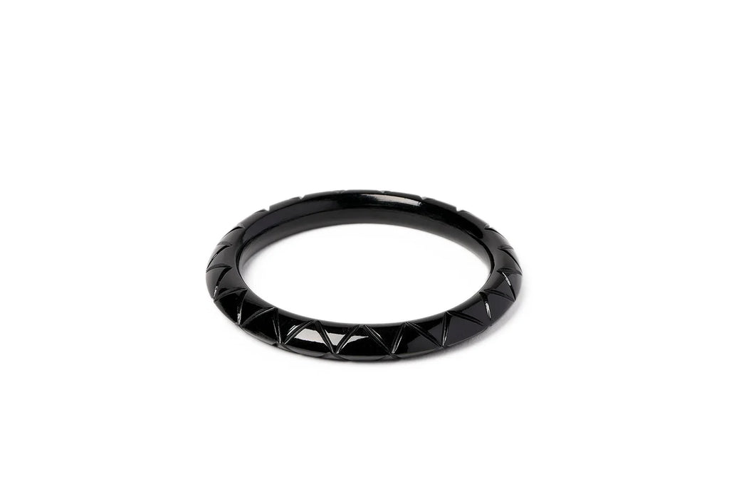 Narrow Obscura Bangle