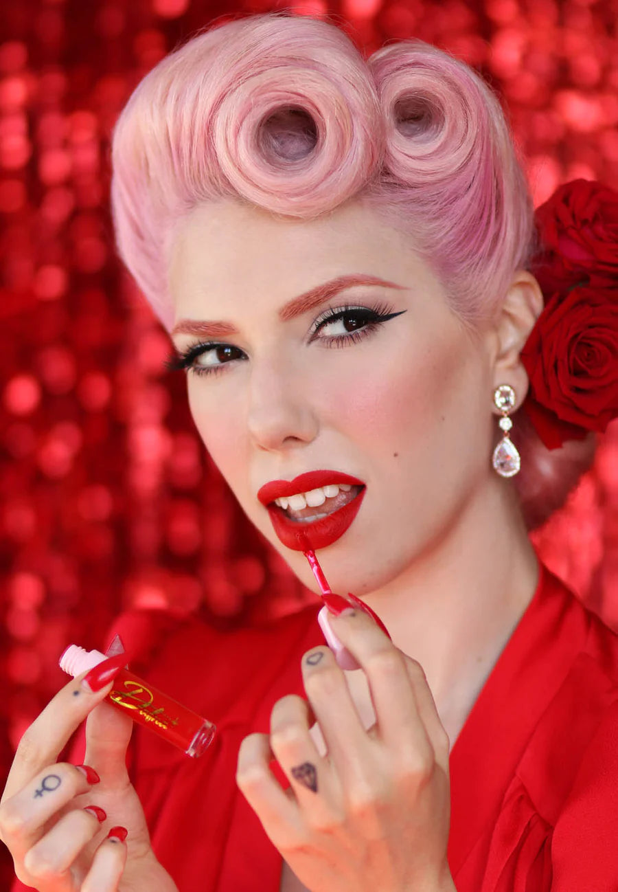 Oilaviy nudist plyajida jinsiy aloqa Jinsiy aloqa mashinasida etuk ayol