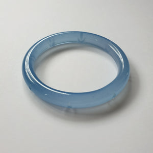 Frosty Fakelite Bead Necklace