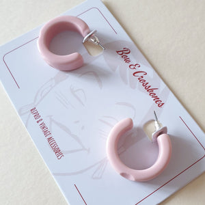 Ivy Vines Hoop Earrings - Pale Pink