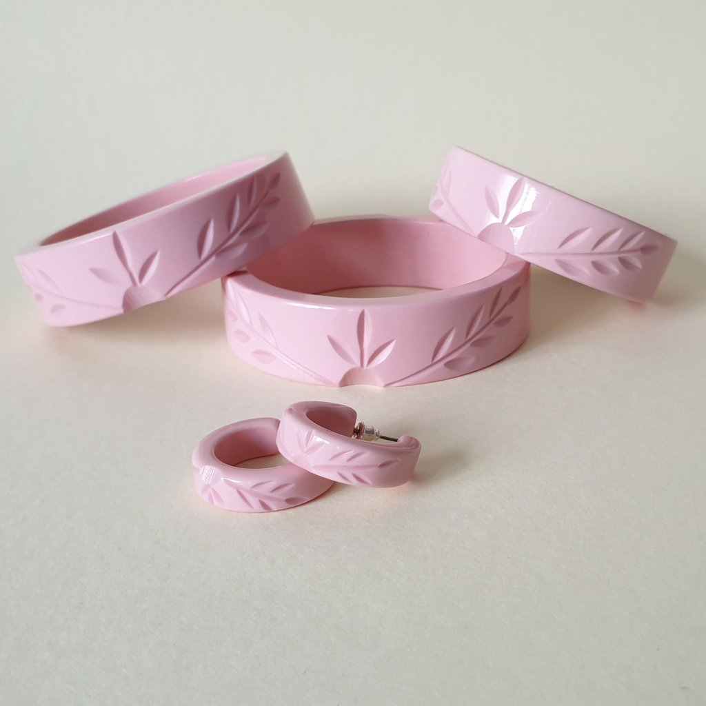 Ivy Vines Hoop Earrings - Pale Pink