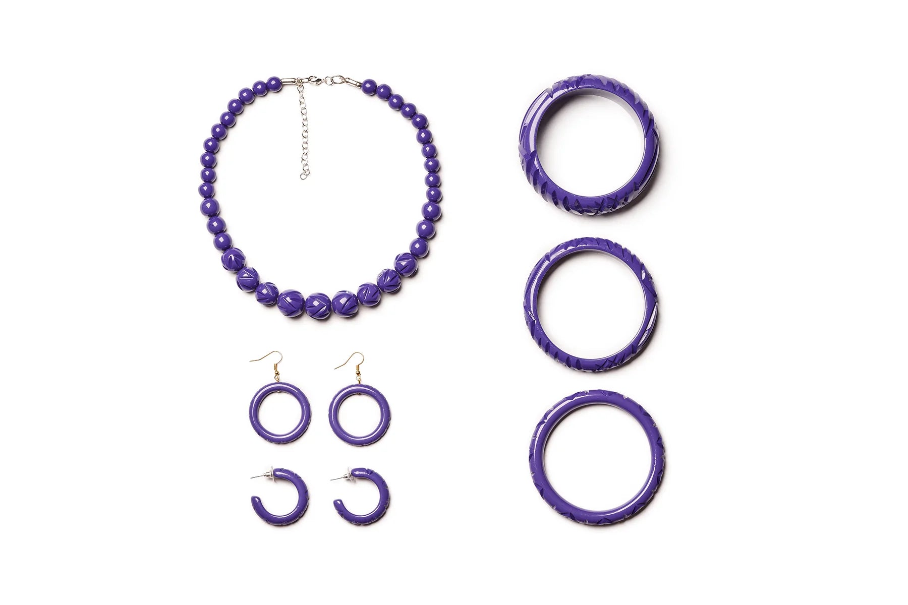 Narrow Paradise Heavy Carve Fakelite Bangle