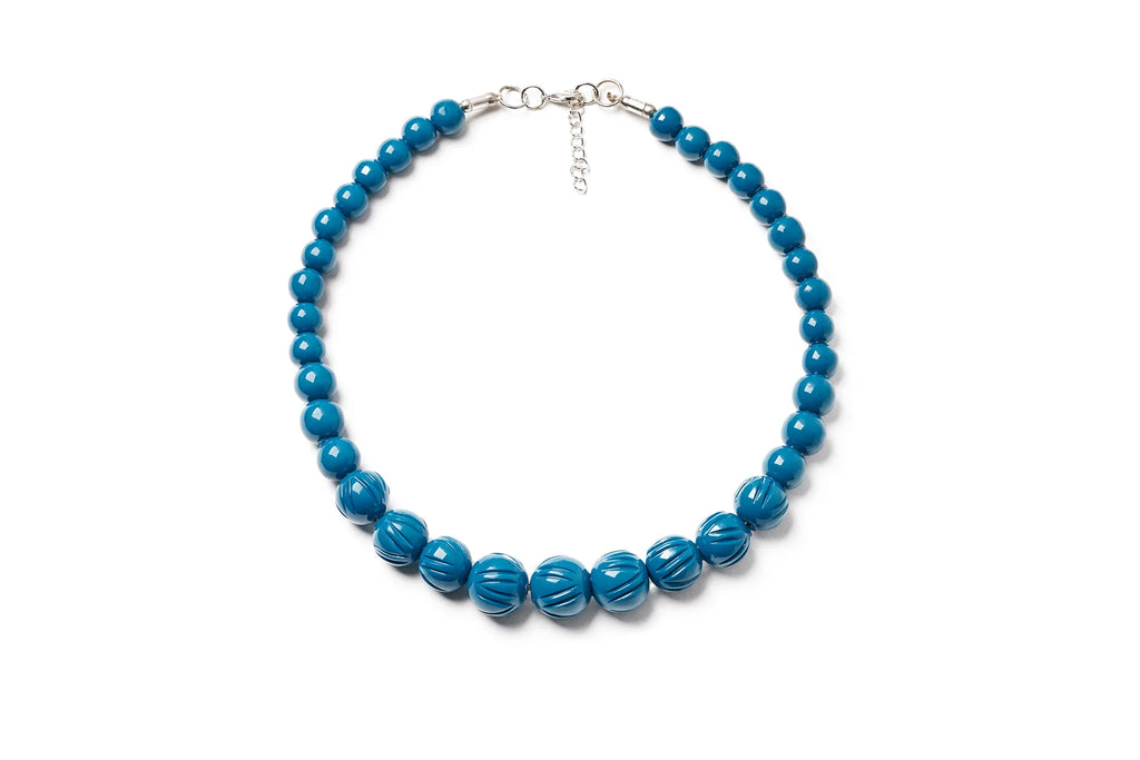 Peacock Heavy Carve Fakelite Bead Necklace