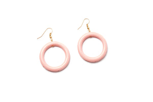 Shell Heavy Carve Fakelite Drop Hoop Earrings