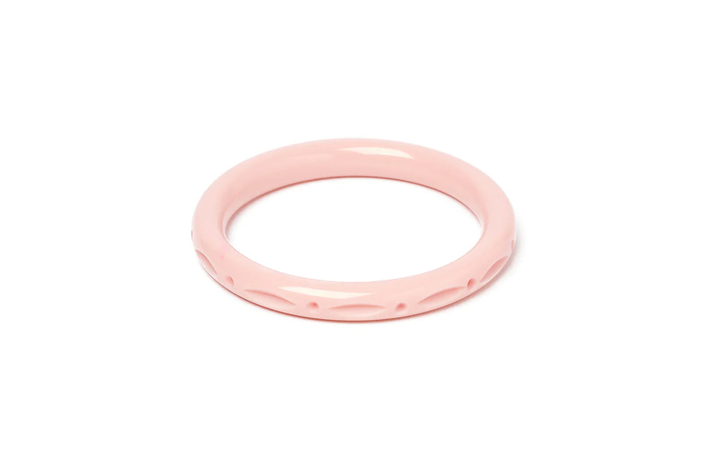 Narrow Shell Heavy Carve Fakelite Bangle